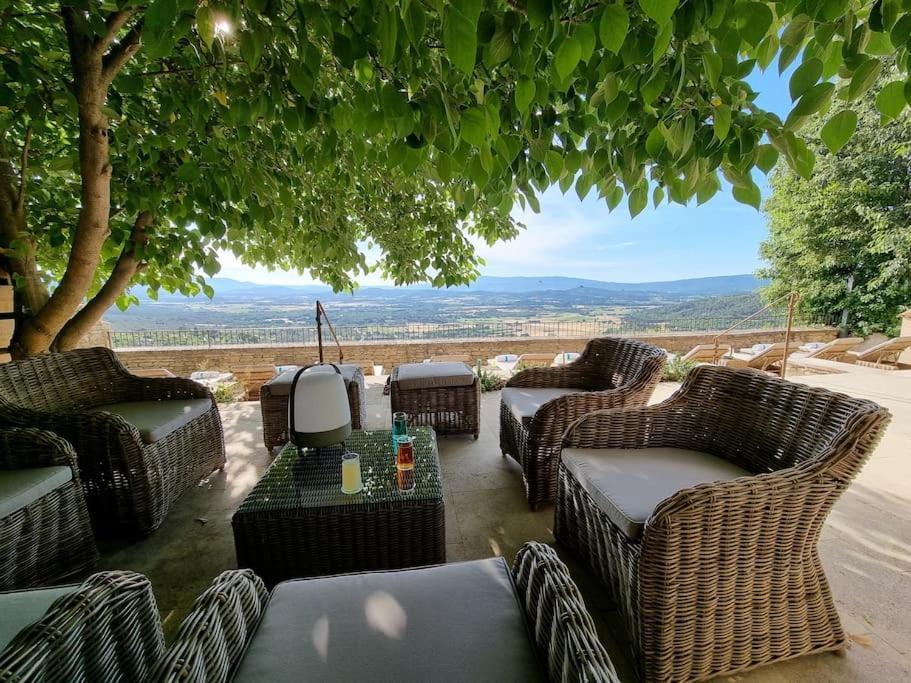 Maison Au Centre Du Village De Gordes Avec Vue Incroyable 外观 照片