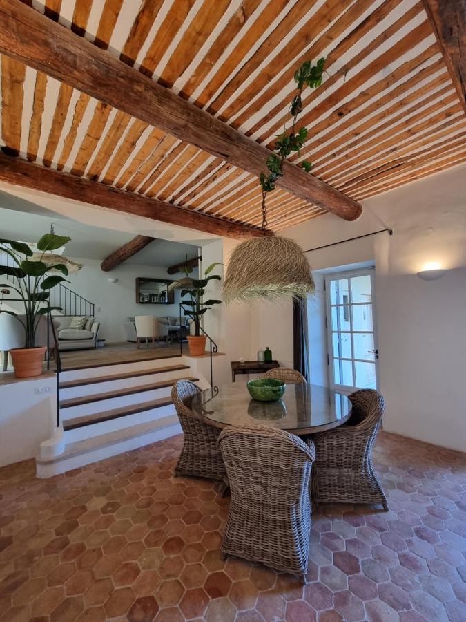 Maison Au Centre Du Village De Gordes Avec Vue Incroyable 外观 照片