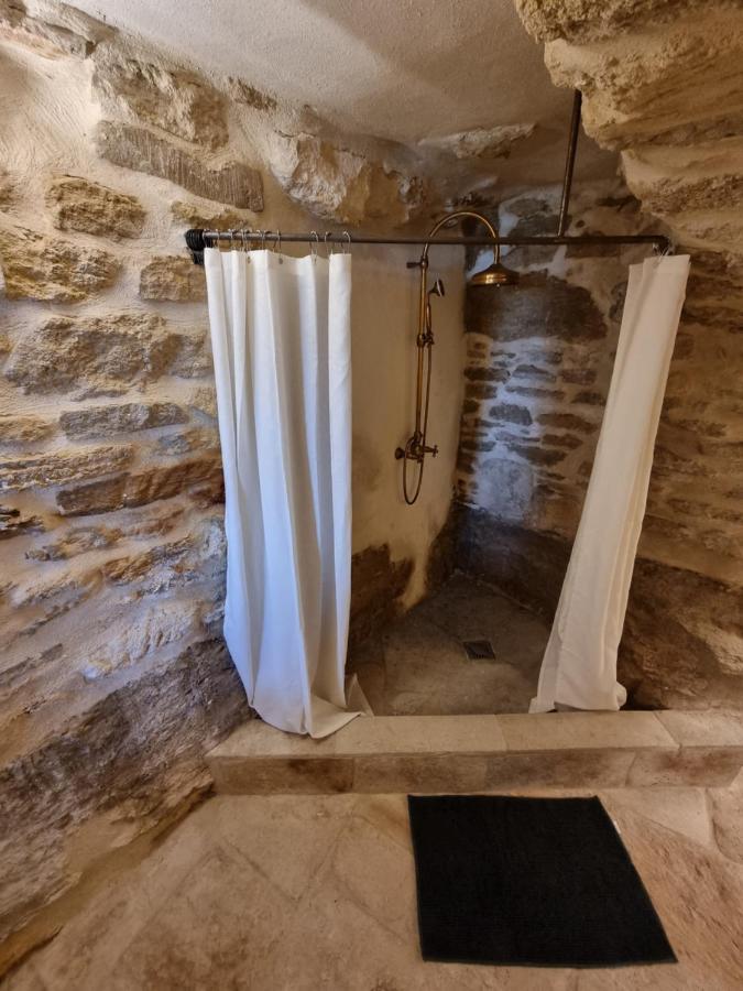 Maison Au Centre Du Village De Gordes Avec Vue Incroyable 外观 照片