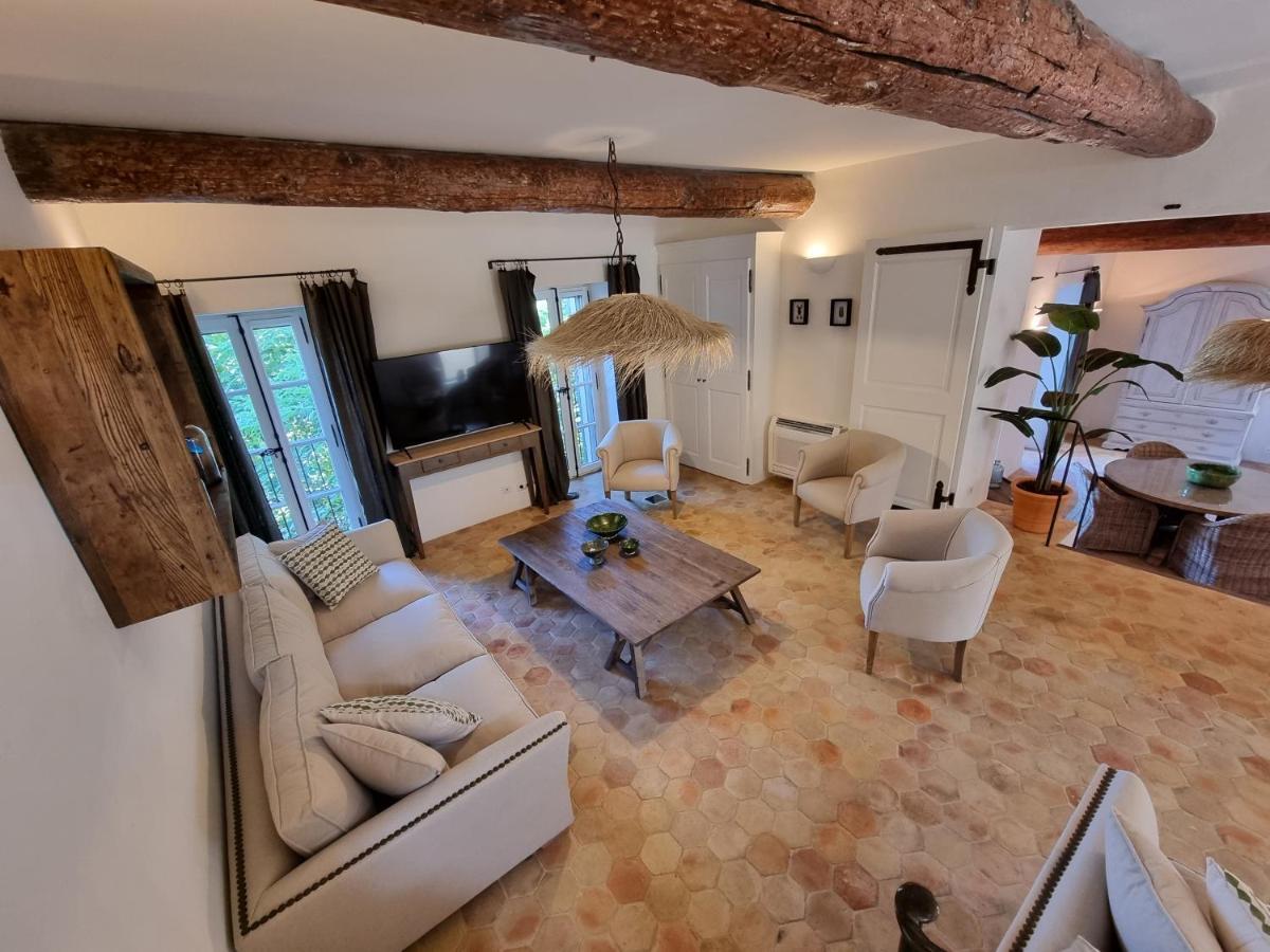 Maison Au Centre Du Village De Gordes Avec Vue Incroyable 外观 照片